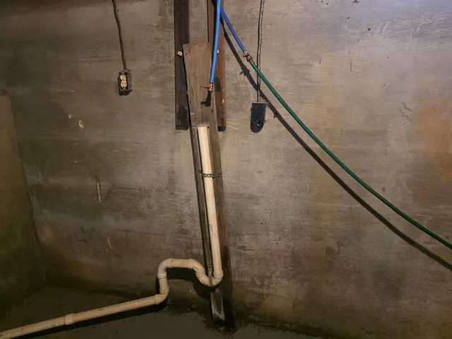 $75,900 | 3202 South Anthony Boulevard, Fort Wayne, IN 46806