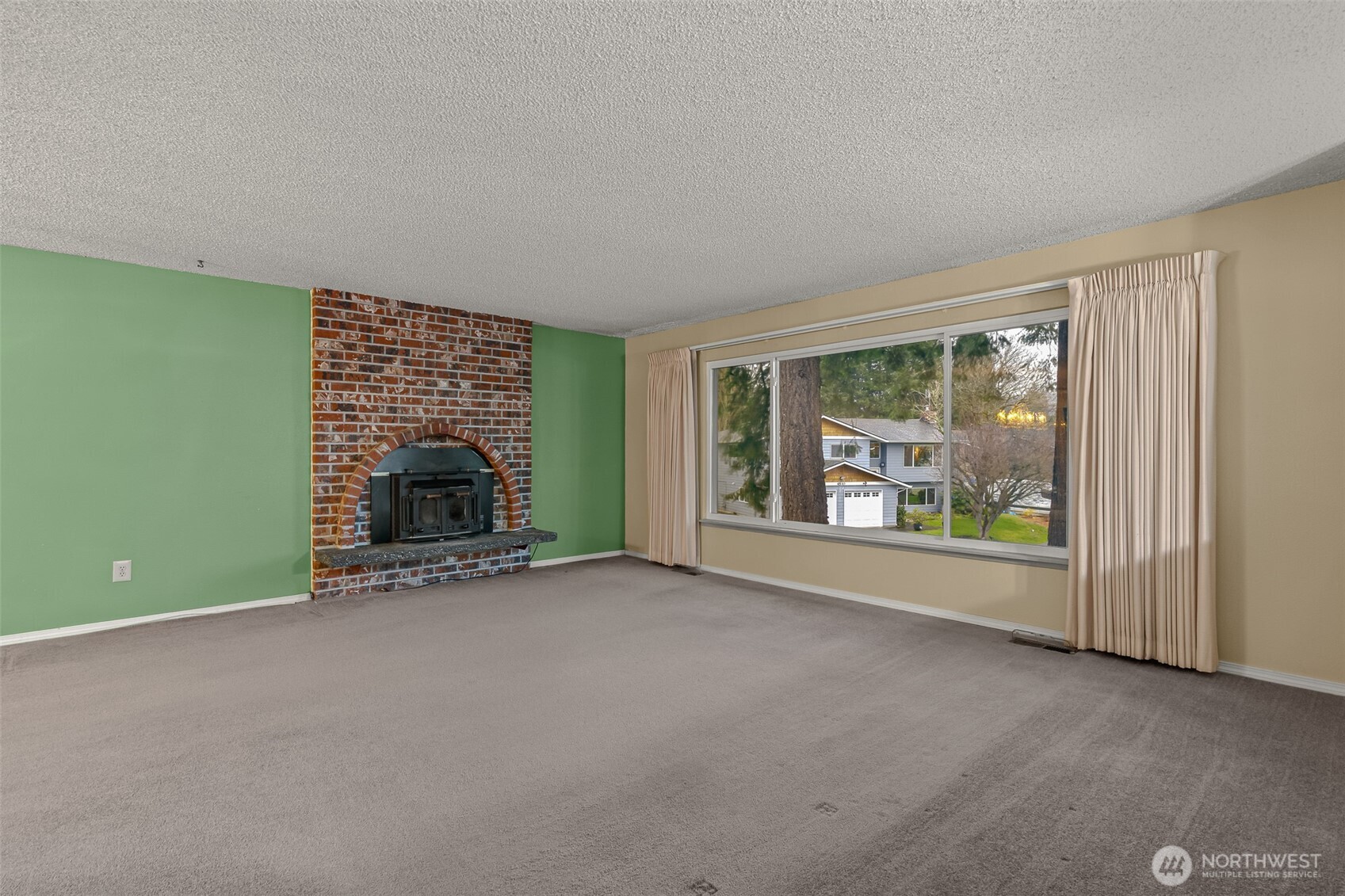 2207 Bremerton Avenue Northeast Renton, WA 98059 - Photo 3 of 40