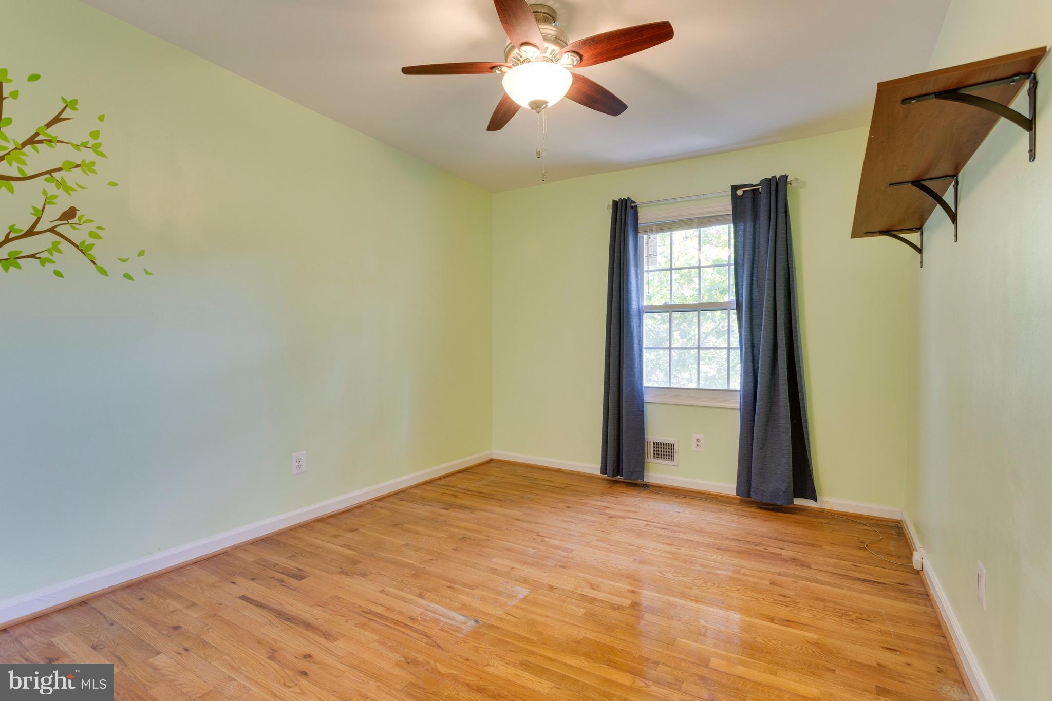 5925 Bayshire Road, Unit 114 Springfield, VA 22152 - Photo 14 of 28 Bedroom