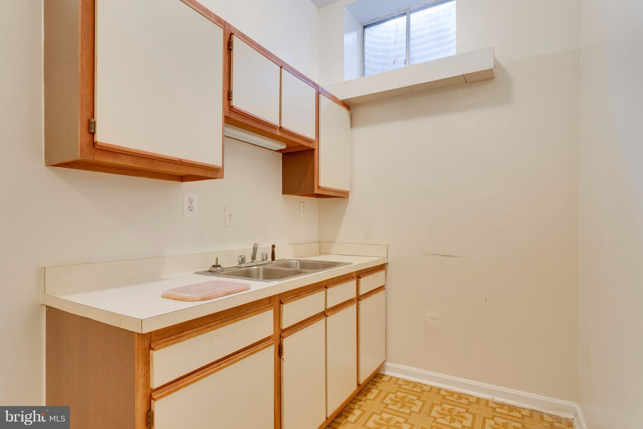 5925 Bayshire Road, Unit 114 Springfield, VA 22152 - Photo 22 of 28 Basement