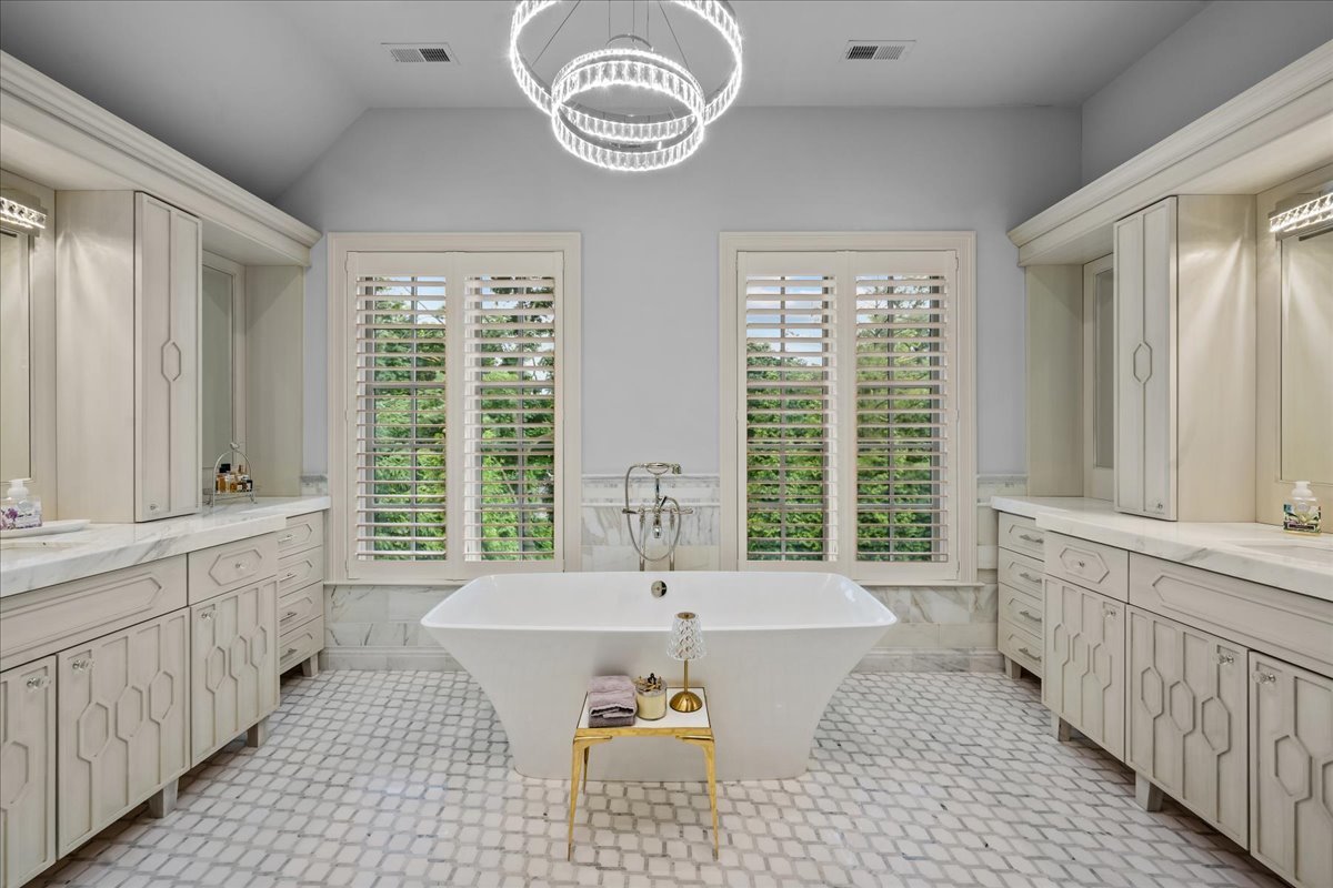 677 Sheridan Road Glencoe, IL 60022 - Photo 47 of 95