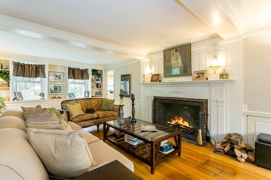 45 Nevin Road Weymouth, MA 02190 - Photo 8 of 30 Gallery Image 8