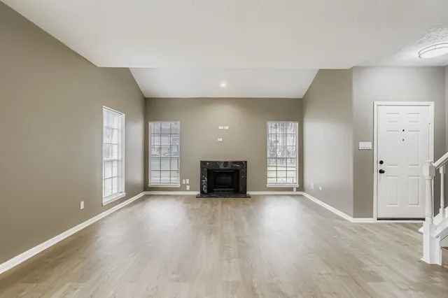 $255,000 | 800 Country Pl Drive, Unit 408, Houston, TX 77079