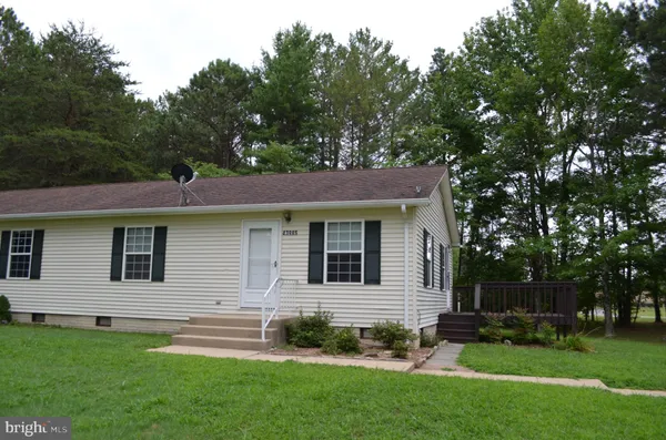 $1,600 | 43987 Sandy Bottom Road, Hollywood, MD 20636
