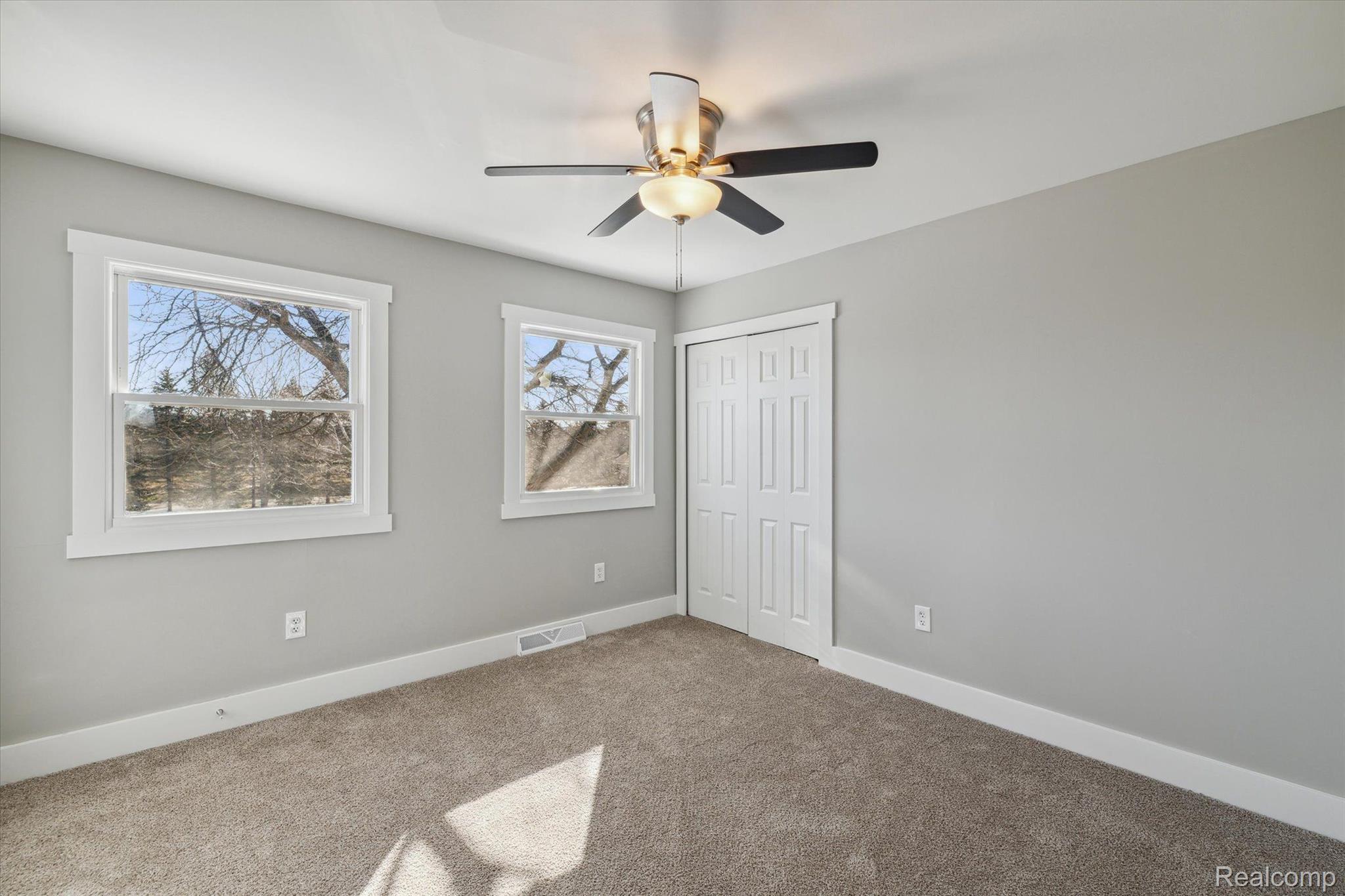 18350 Hickory Ridge Road Fenton, MI 48430 - Photo 16 of 30 Upstairs bedroom 1