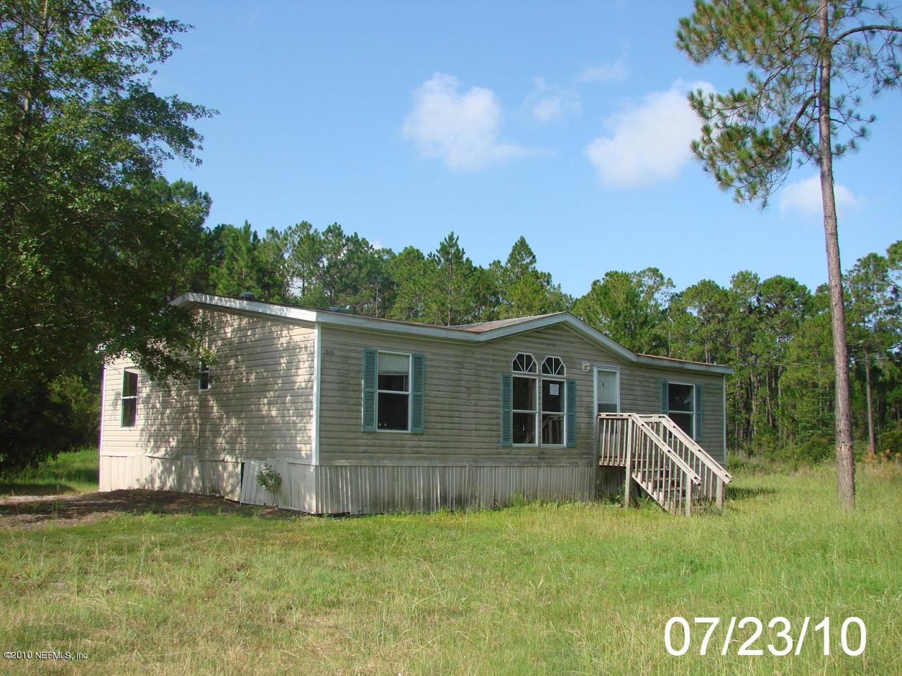 24904 Crawford Road Callahan, FL 32011 - Photo 1 of 25 PRIVACY GALORE & FRONT OF HOUSE