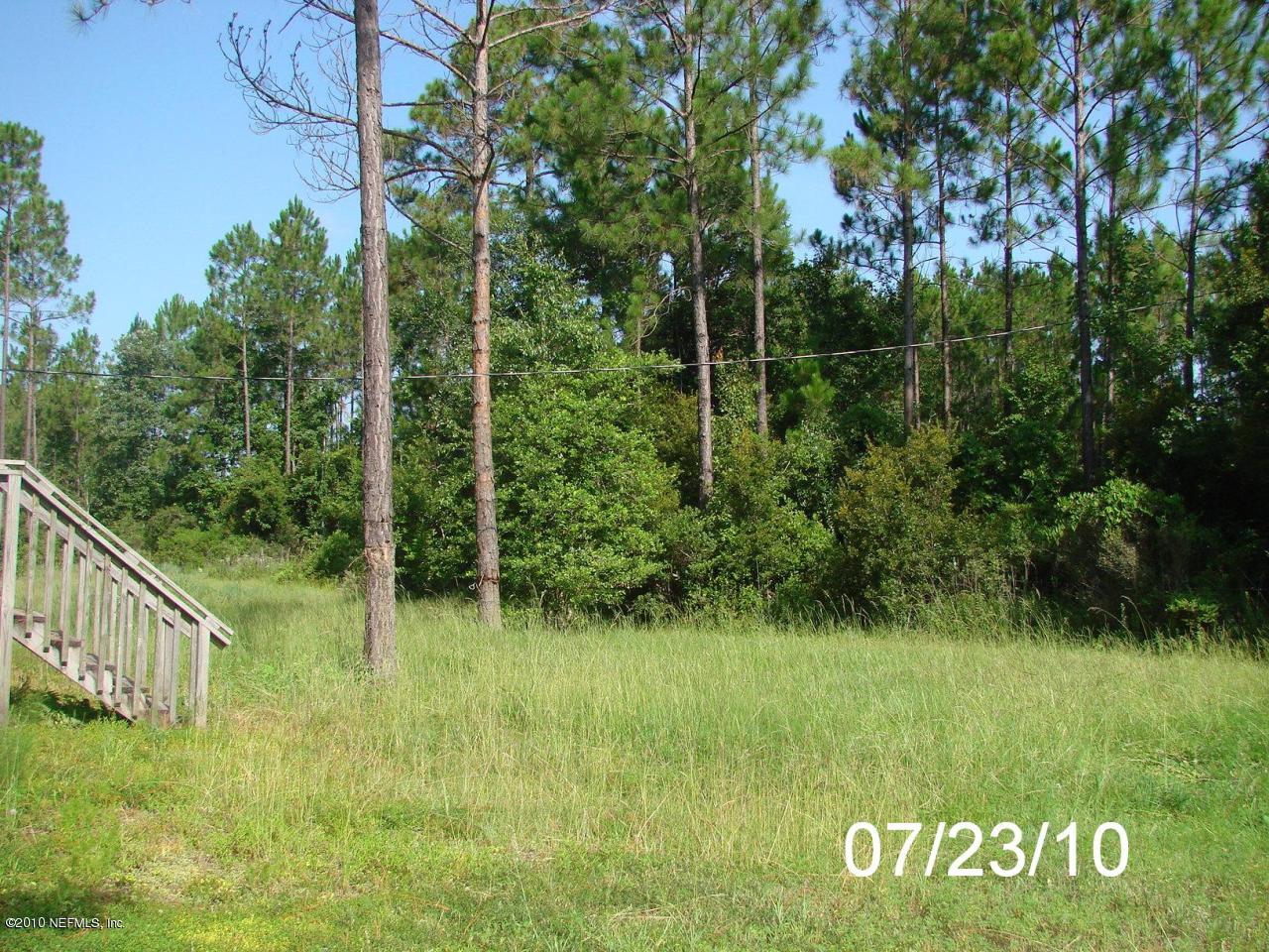24904 Crawford Road Callahan, FL 32011 - Photo 21 of 25 PEACE & QUIET