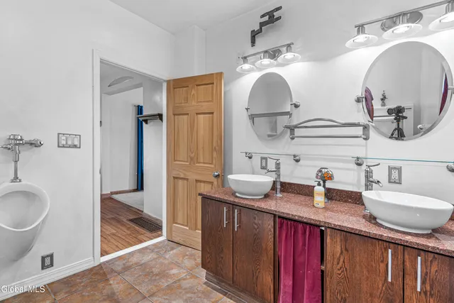 $279,000 | 9 Division Street, Glens Falls, NY 12801