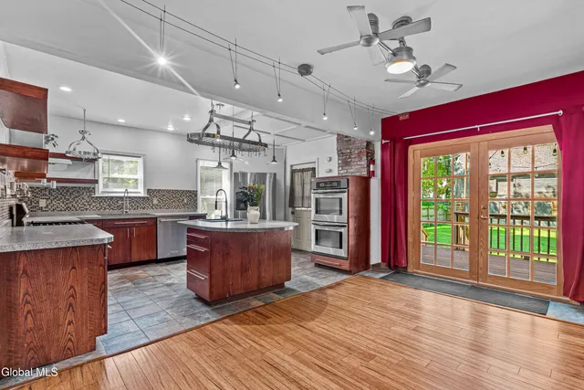 $279,000 | 9 Division Street, Glens Falls, NY 12801