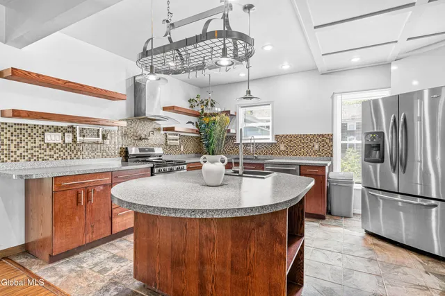 $279,000 | 9 Division Street, Glens Falls, NY 12801