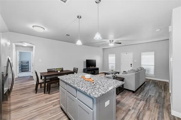 $275,000 | 424 North Cedar Street, Springtown, TX 76082