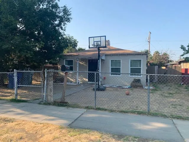 $249,999 | 3614 East Washington Avenue, Fresno, CA 93702