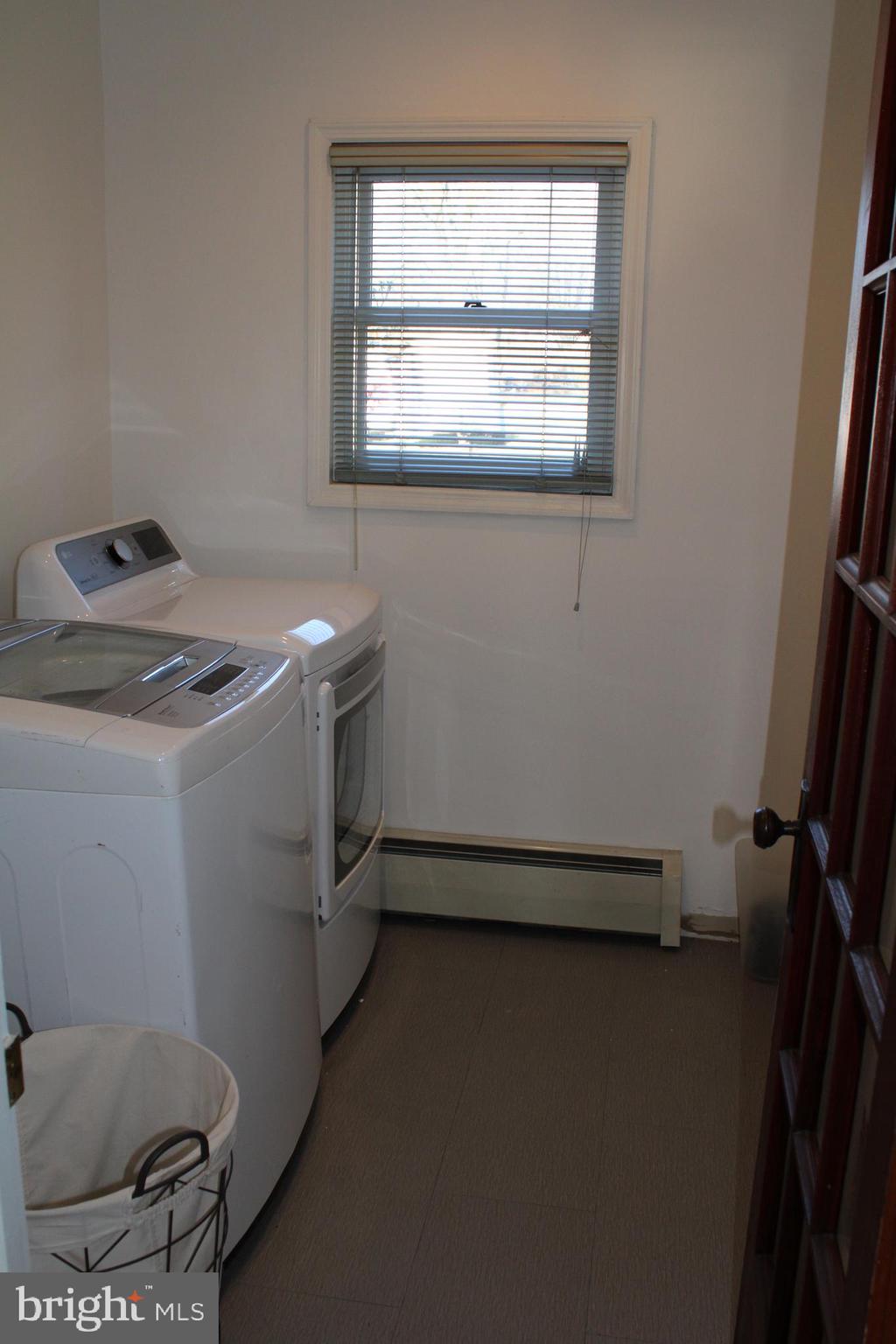 564 West Maple Grove Road Denver, PA 17517 - Photo 21 of 42