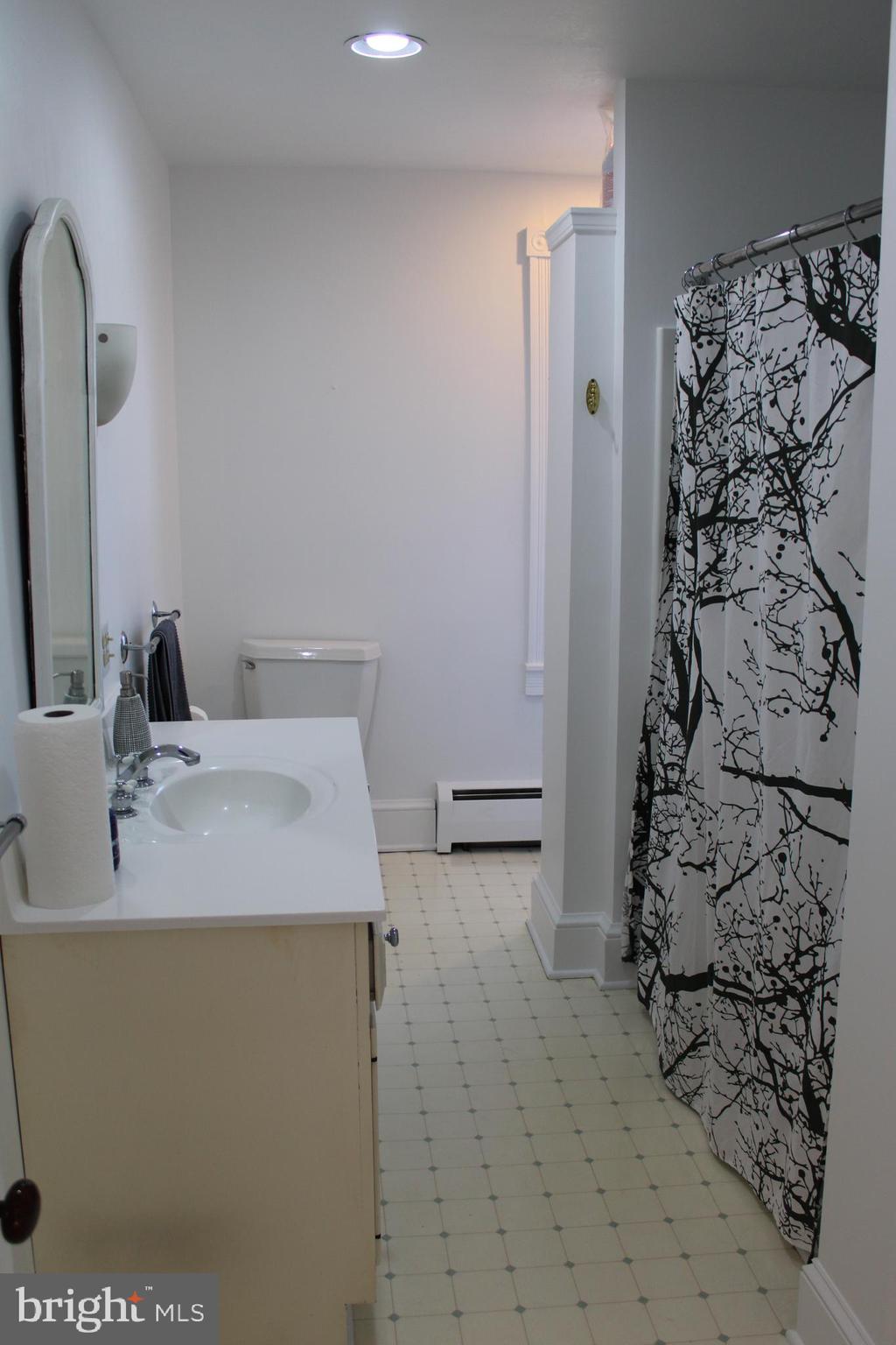 564 West Maple Grove Road Denver, PA 17517 - Photo 23 of 42