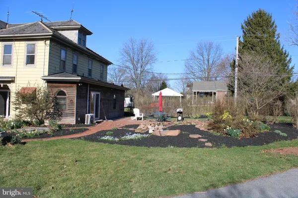 $434,900 | 564 West Maple Grove Road, Denver, PA 17517