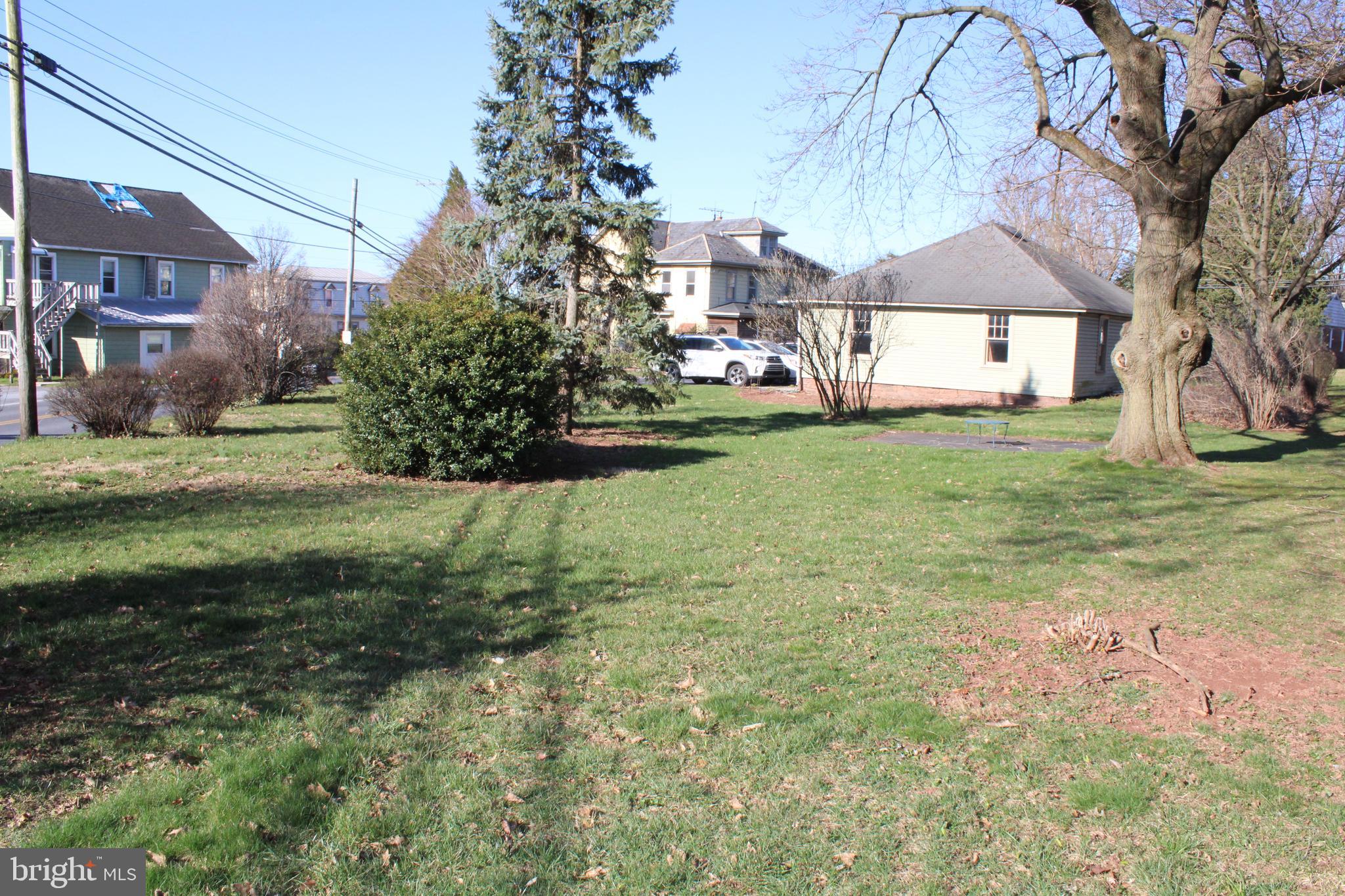 564 West Maple Grove Road Denver, PA 17517 - Photo 6 of 42