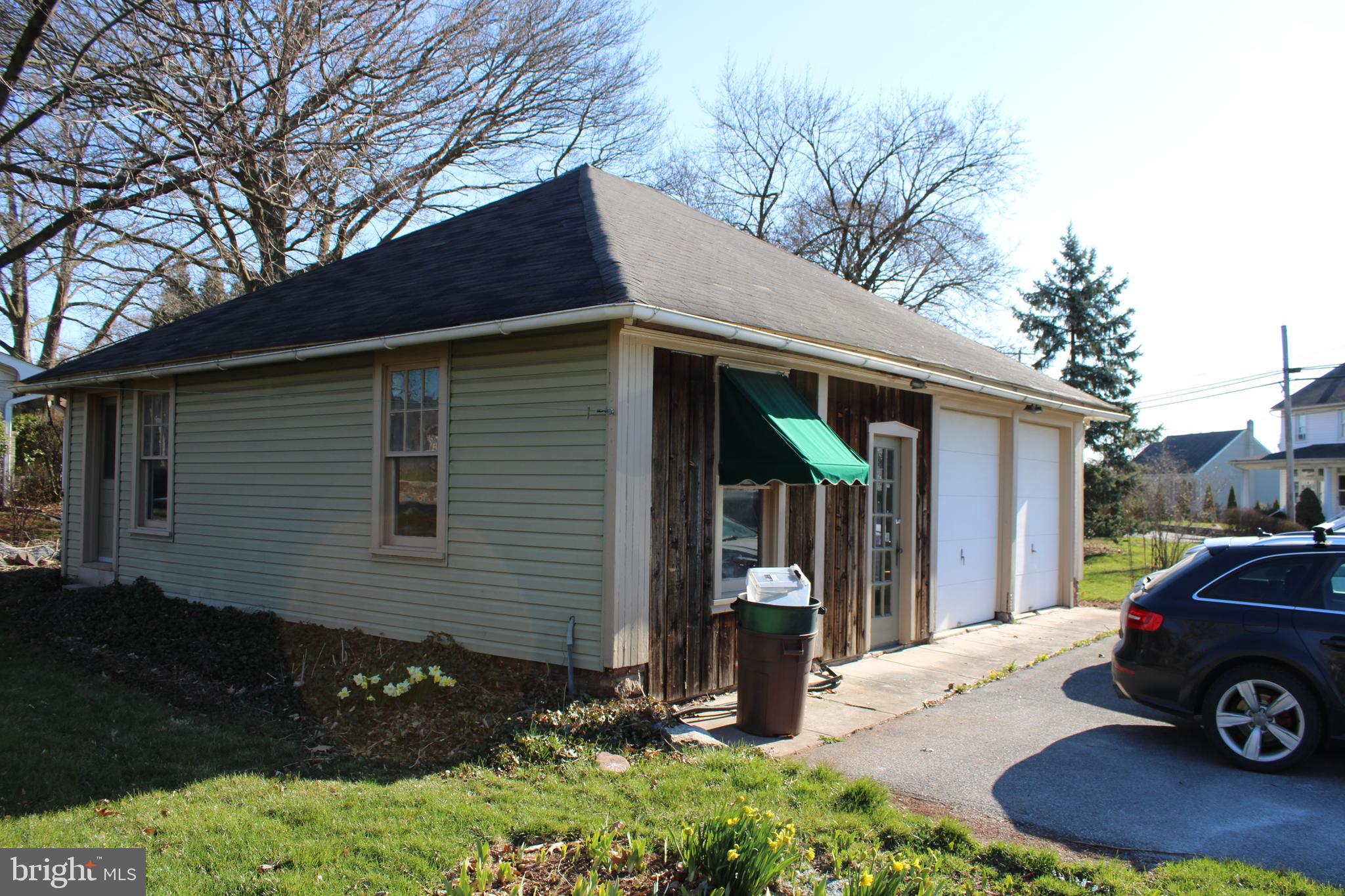 564 West Maple Grove Road Denver, PA 17517 - Photo 9 of 42