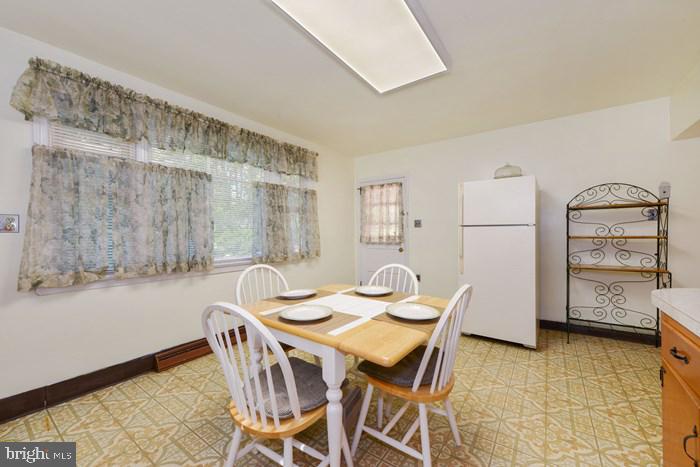 803 Pleasant Hill Road Wallingford, PA 19086 - Photo 10 of 26 Kitchen