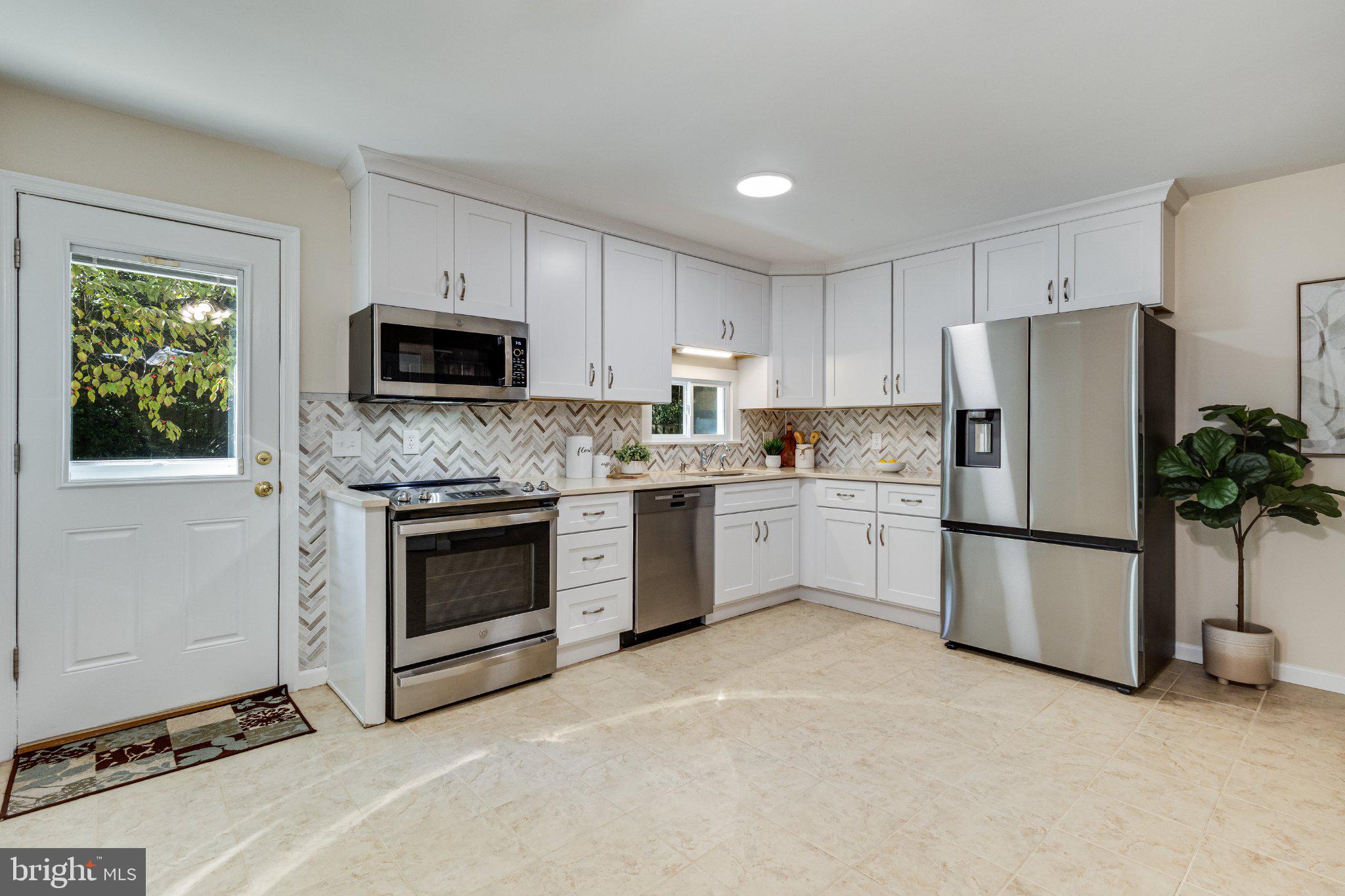 1341 Calvert Beach Road St. Leonard, MD 20685 - Photo 11 of 39 Gallery Image 11
