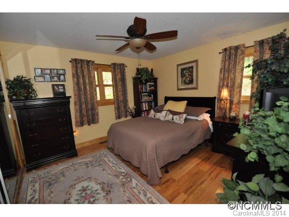 1084 Wesley Creek Road Clyde, NC 28721 - Photo 11 of 22