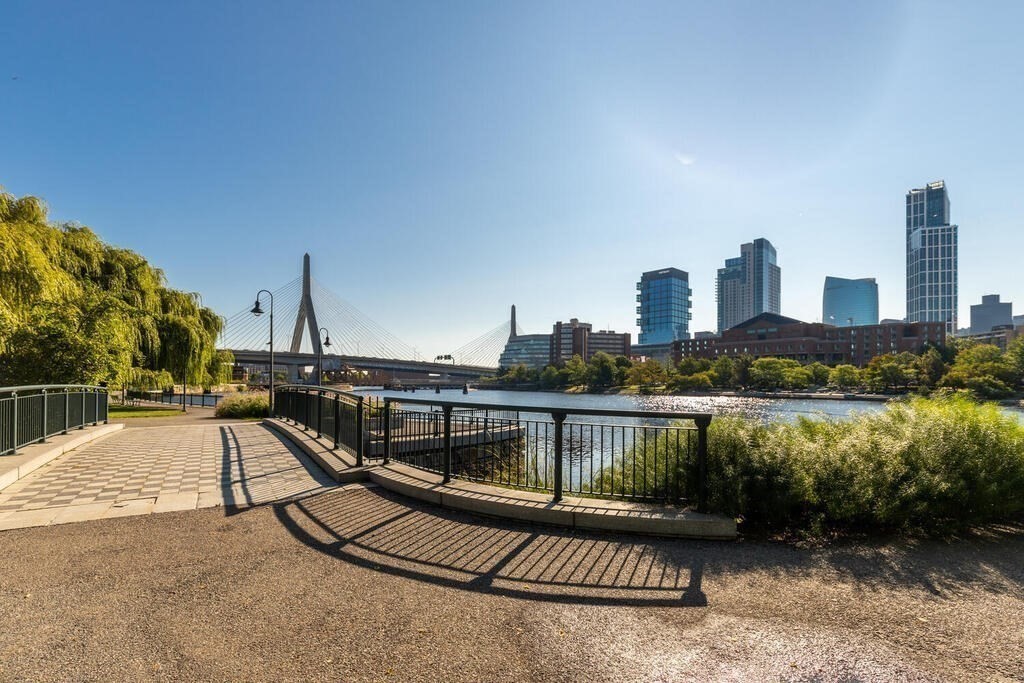 8 Museum Way, Unit 1103 Cambridge, MA 02141 - Photo 26 of 42 a view of a terrace with sitting area