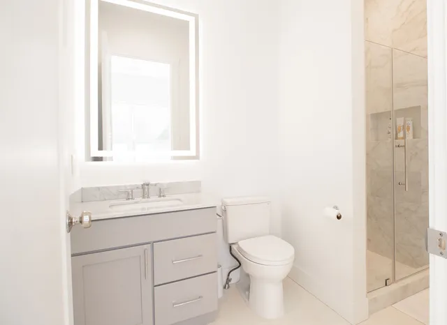 $95,000 | 5 Sammys Beach Road, East Hampton, NY 11937