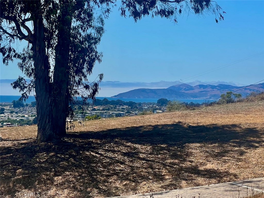 0 Castle Bluff Road Arroyo Grande, CA 93420 - Photo 14 of 38 a view of lake with mountain
