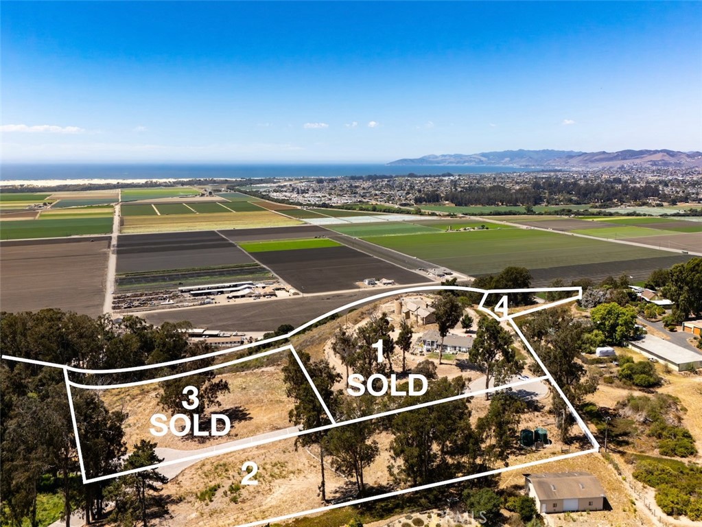 0 Castle Bluff Road Arroyo Grande, CA 93420 - Photo 2 of 31 Castle Bluff estates facing west