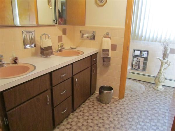 120 Orvis Road Revere, MA 02151 - Photo 20 of 30 Gallery Image 20