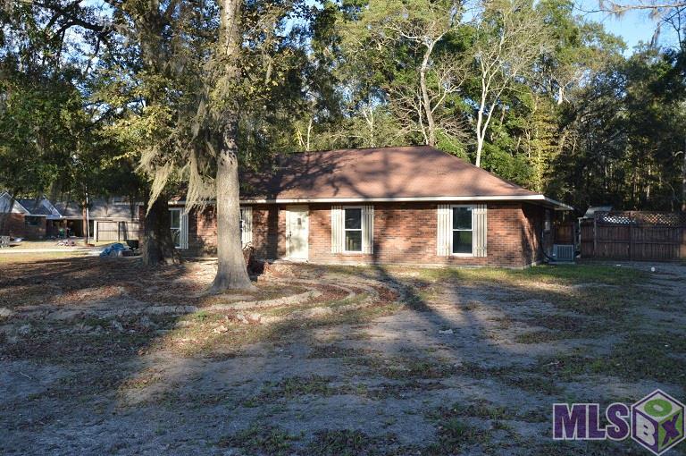 12100 Niece Road St. Amant, LA 70774 - Photo 1 of 10