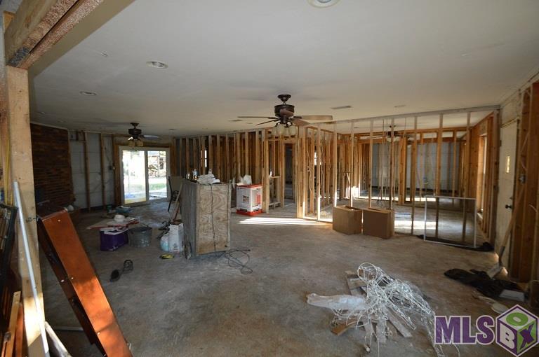 12100 Niece Road St. Amant, LA 70774 - Photo 4 of 10