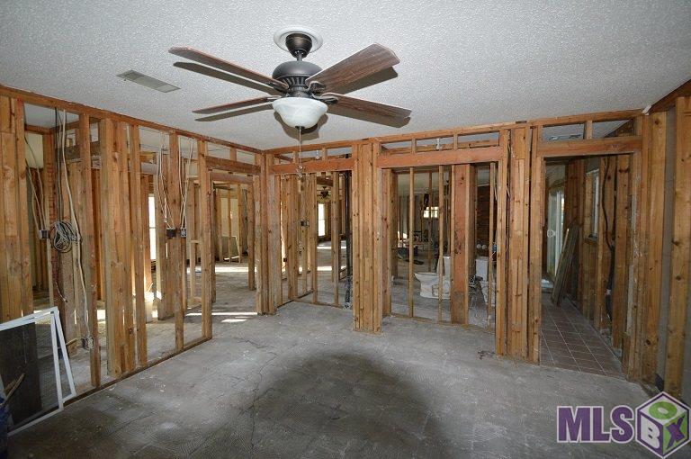 12100 Niece Road St. Amant, LA 70774 - Photo 5 of 10