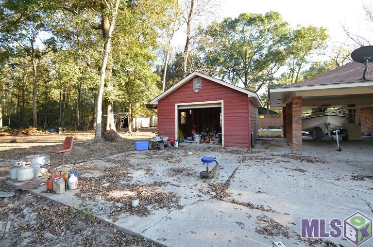 12100 Niece Road St. Amant, LA 70774 - Photo 6 of 10