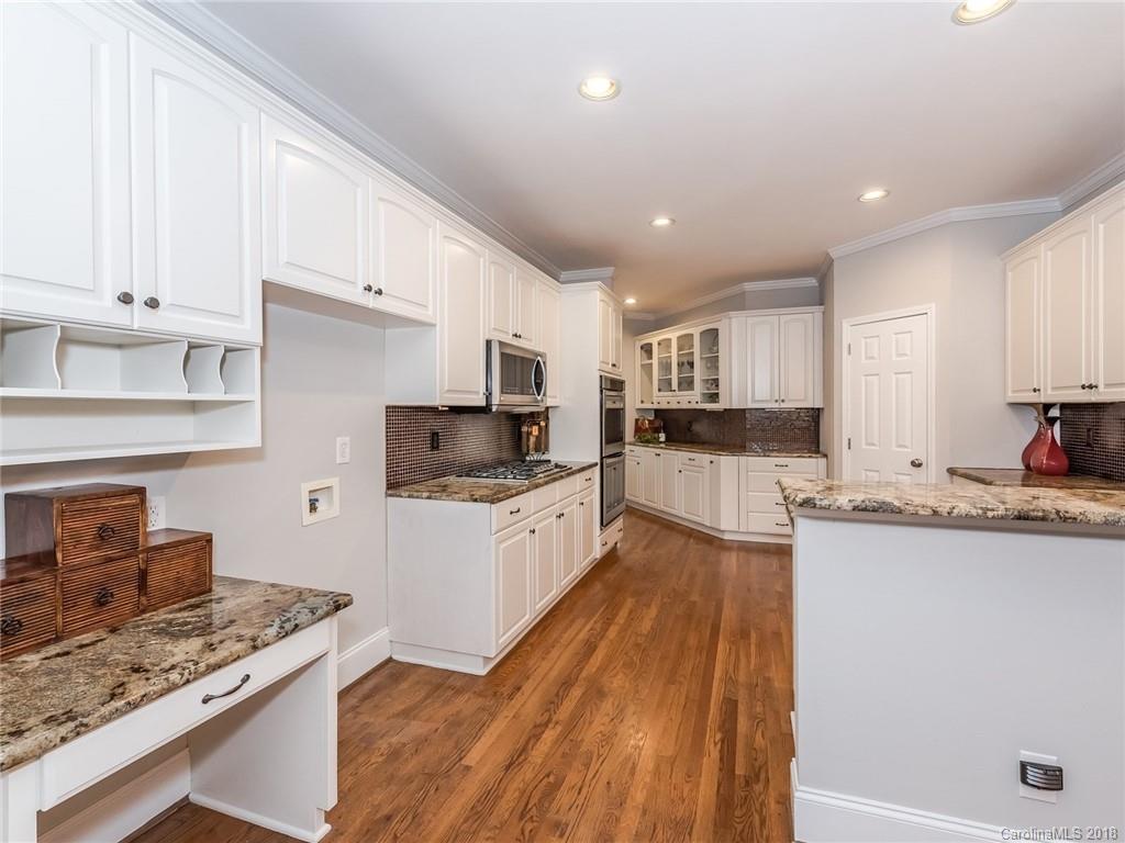 595 Cranborne Chase Fort Mill, SC 29708 - Photo 11 of 35