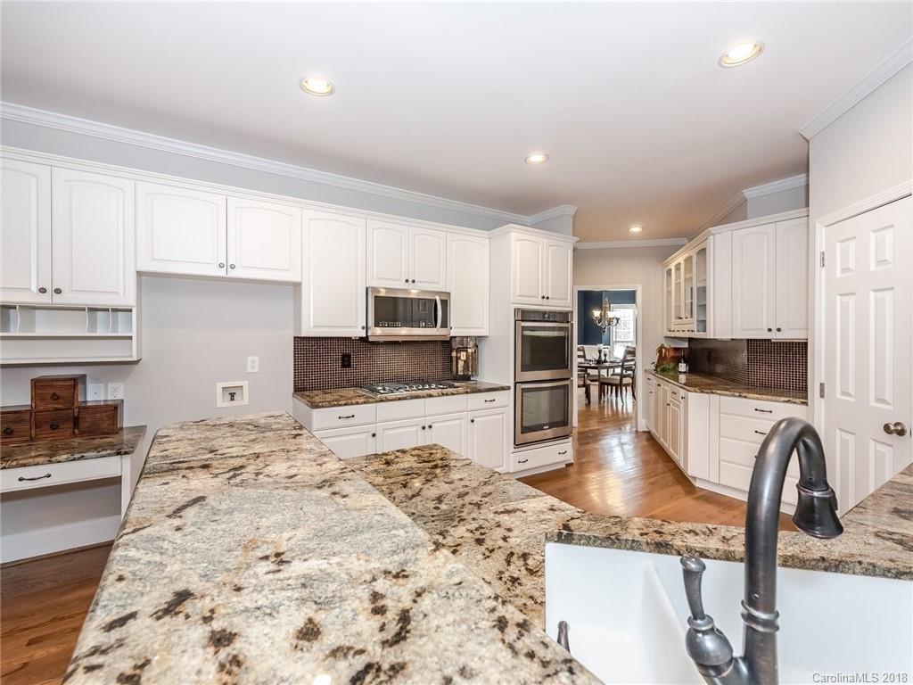 595 Cranborne Chase Fort Mill, SC 29708 - Photo 13 of 35