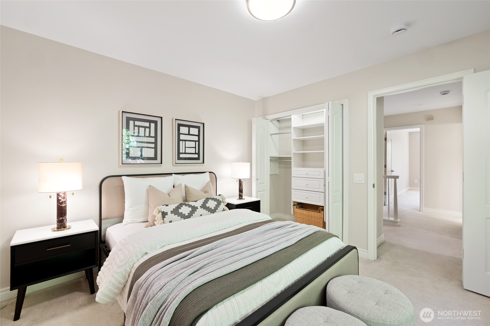 8144 West Mercer Way Mercer Island, WA 98040 - Photo 25 of 40