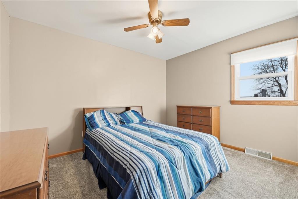 2586 Paige Street Lower Burrell, PA 15068 - Photo 16 of 41