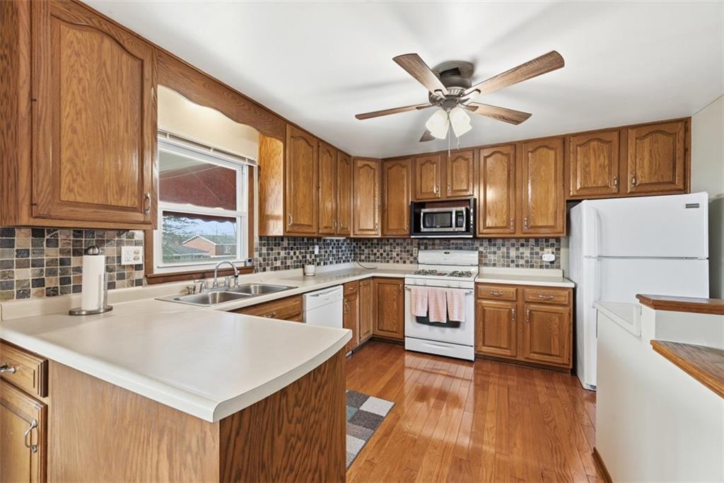 2586 Paige Street Lower Burrell, PA 15068 - Photo 22 of 41