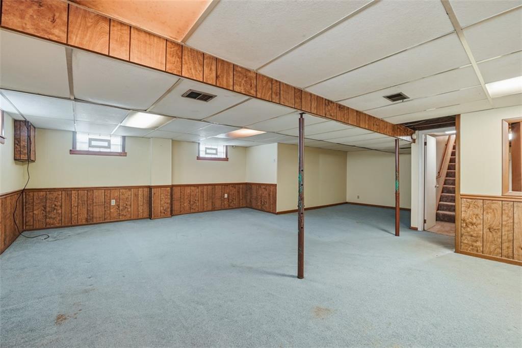 2586 Paige Street Lower Burrell, PA 15068 - Photo 26 of 41