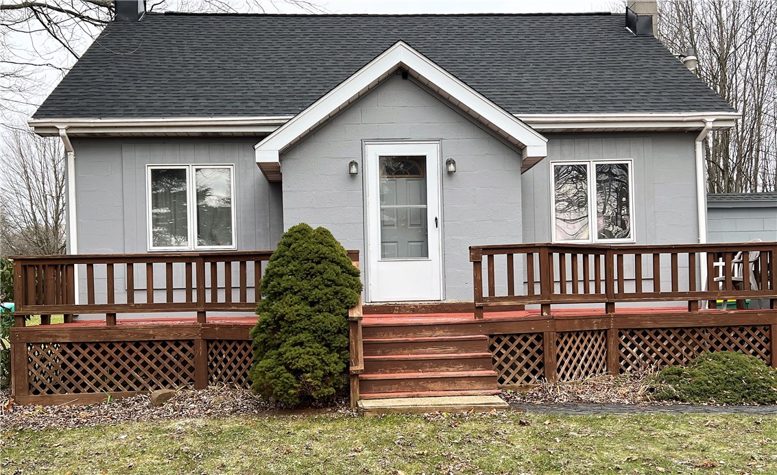 7305 Akron Road Lockport Town, NY 14094 - Photo 1 of 1