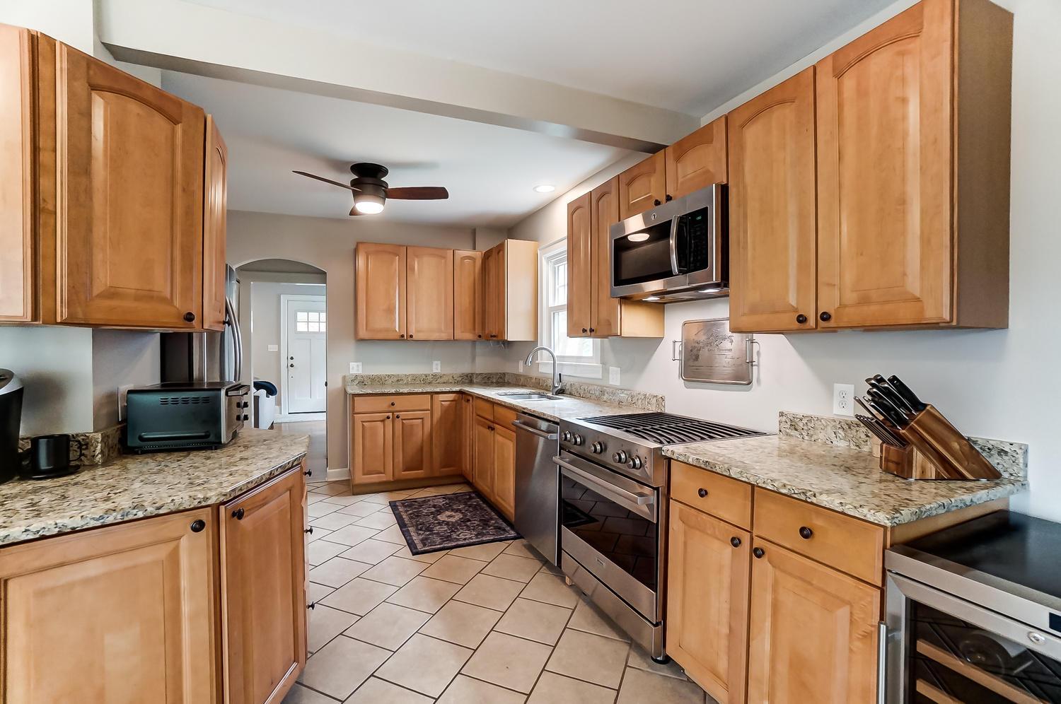 101 Erie Road Columbus, OH 43214 - Photo 17 of 49 Gallery Image 17