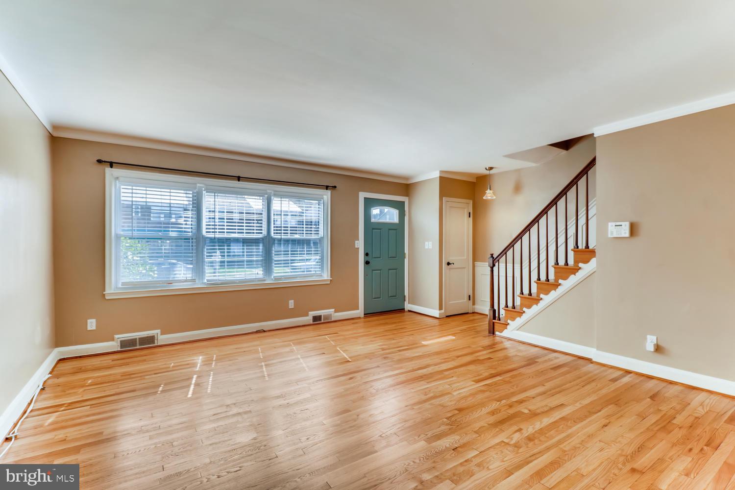 1847 Loch Shiel Road Towson, MD 21286 - Photo 5 of 37 Recently refinished hardwood floors throughout