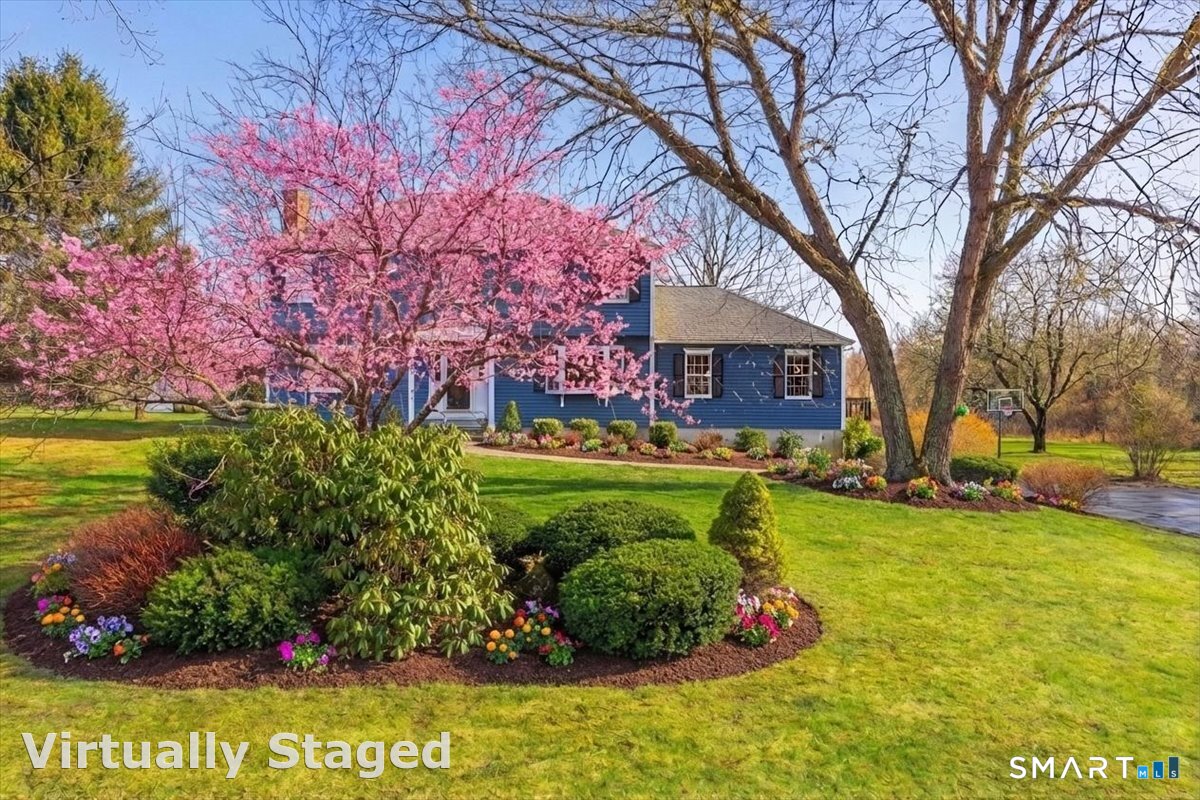 792 Wrights Crossing Road Pomfret, CT 06259 - Photo 3 of 20