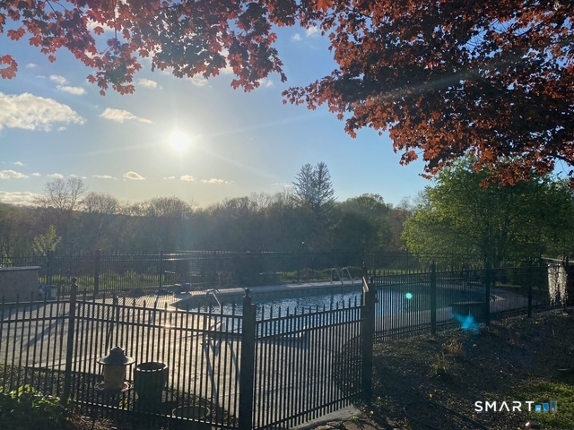 792 Wrights Crossing Road Pomfret, CT 06259 - Photo 8 of 20