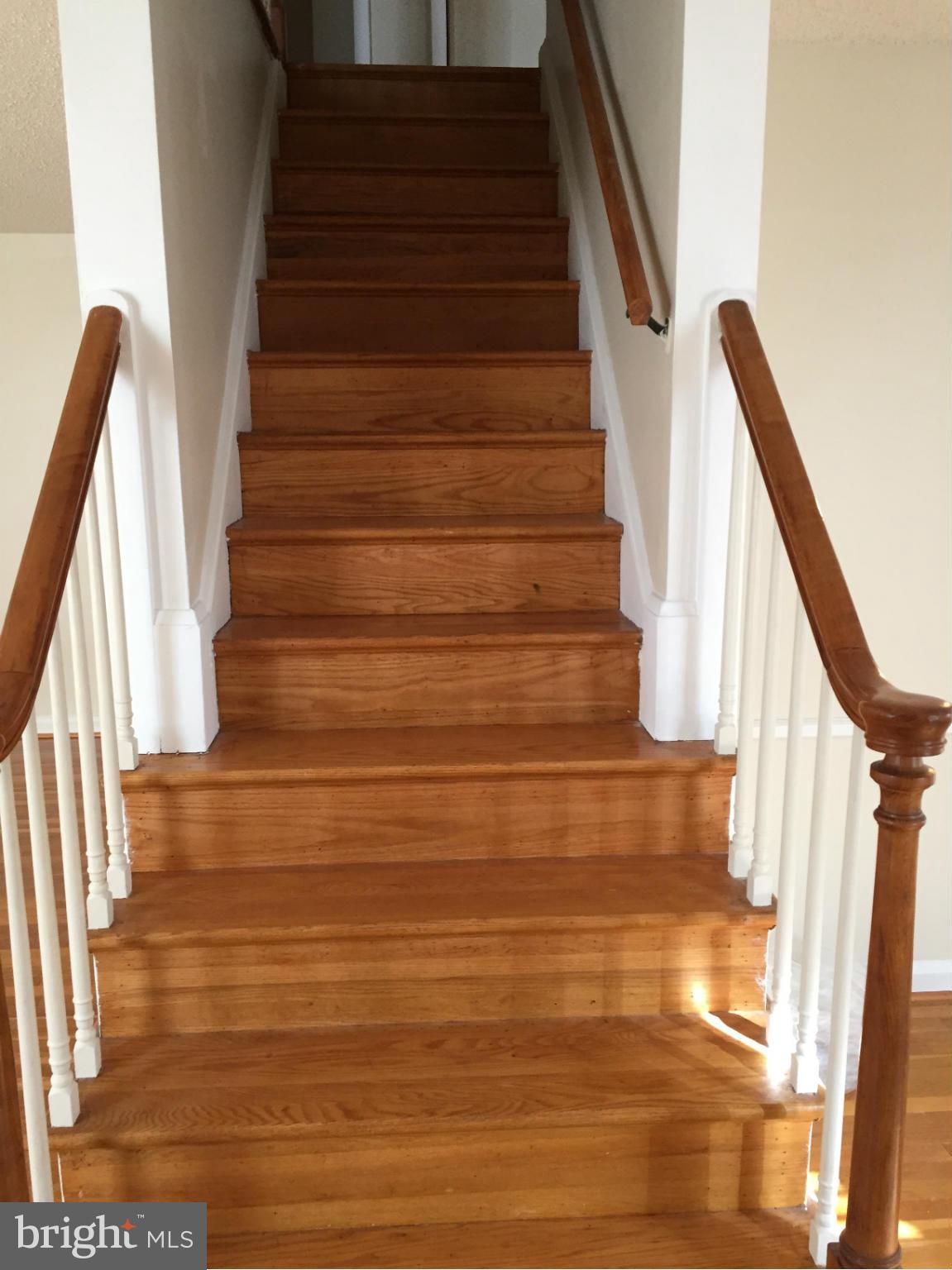 6127 Marlora Road Baltimore, MD 21239 - Photo 12 of 27 a view of entryway