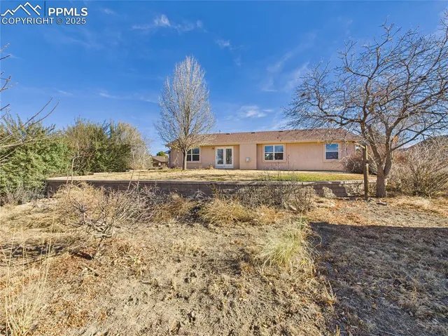 $435,000 | 331 South Nicklaus Drive, Pueblo West, CO 81007