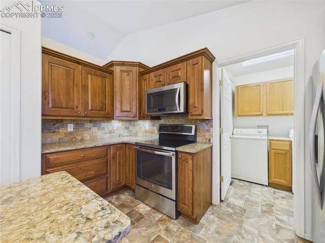 $435,000 | 331 South Nicklaus Drive, Pueblo West, CO 81007