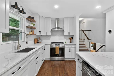 $775,000 | 1910 Wensley Drive, Charlotte, NC 28210