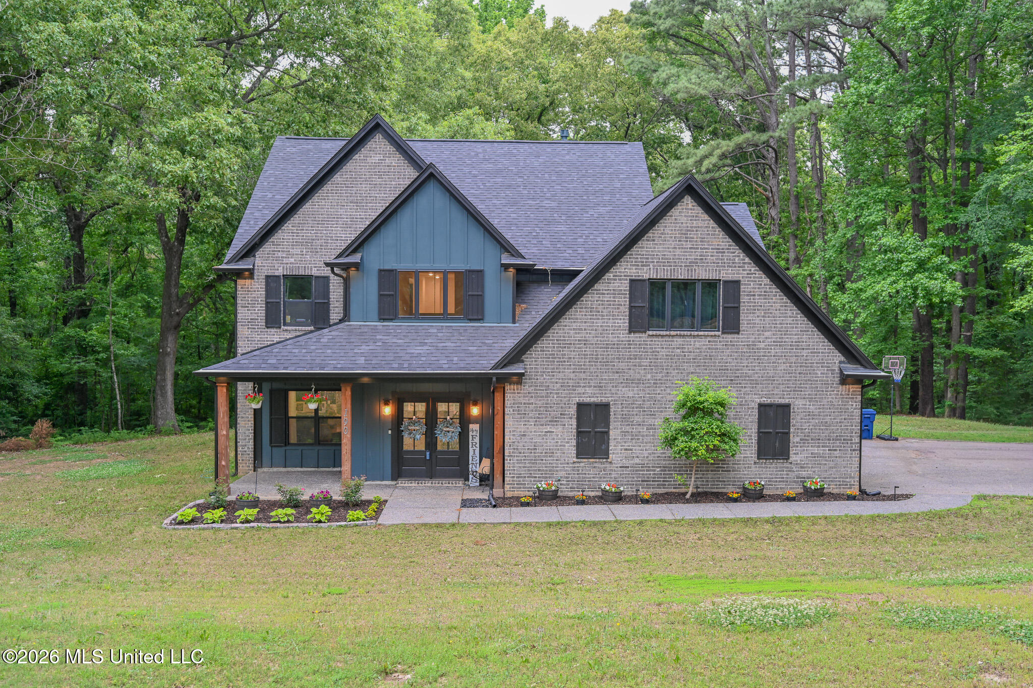190 Vinson Road Hernando, MS 38632 - Photo 1 of 62 190 Vinson