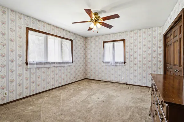 $525,000 | 55835 Davis Lane, Dowagiac, MI 49047